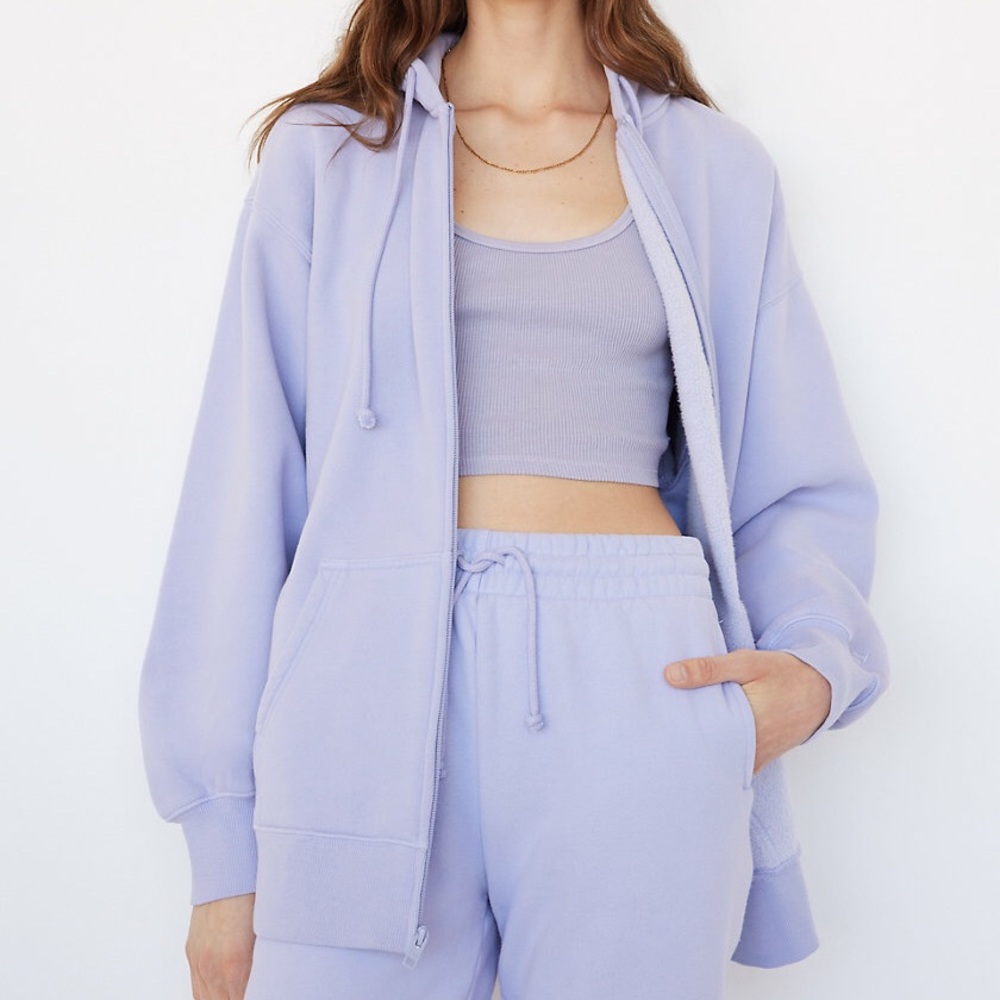 SOLD 💛 NEW aritzia TNA cozy fleece bf hoodie - Picture 1 of 10
